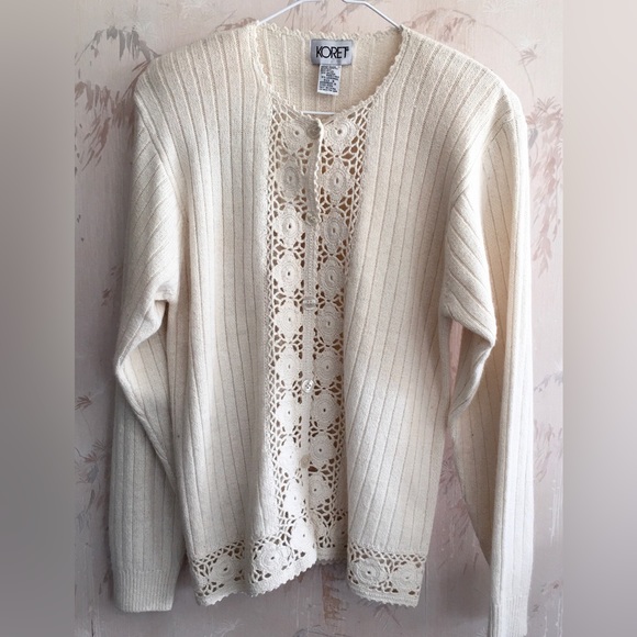 Koret Silk/Angora/Lambswool Cream Button Up Sweater with Crochet Det… - Picture 5 of 16
